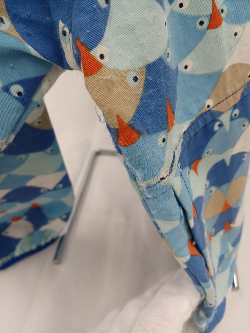 毛羽立ちがあります。