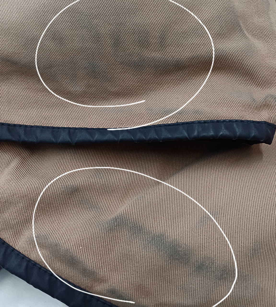 内側汚れあります。