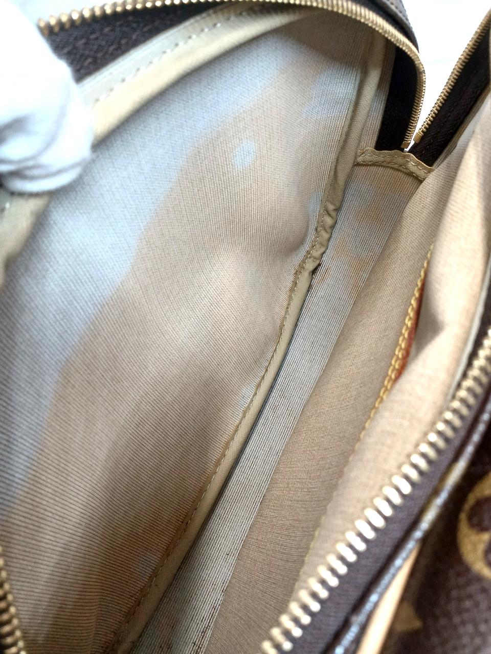 シミ·汚れあり