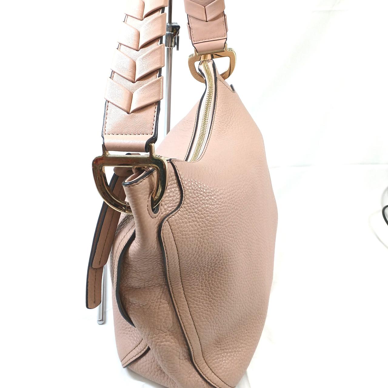 金具にキズあり