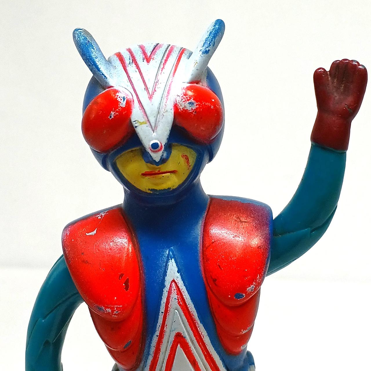 腕だけ別製品です。