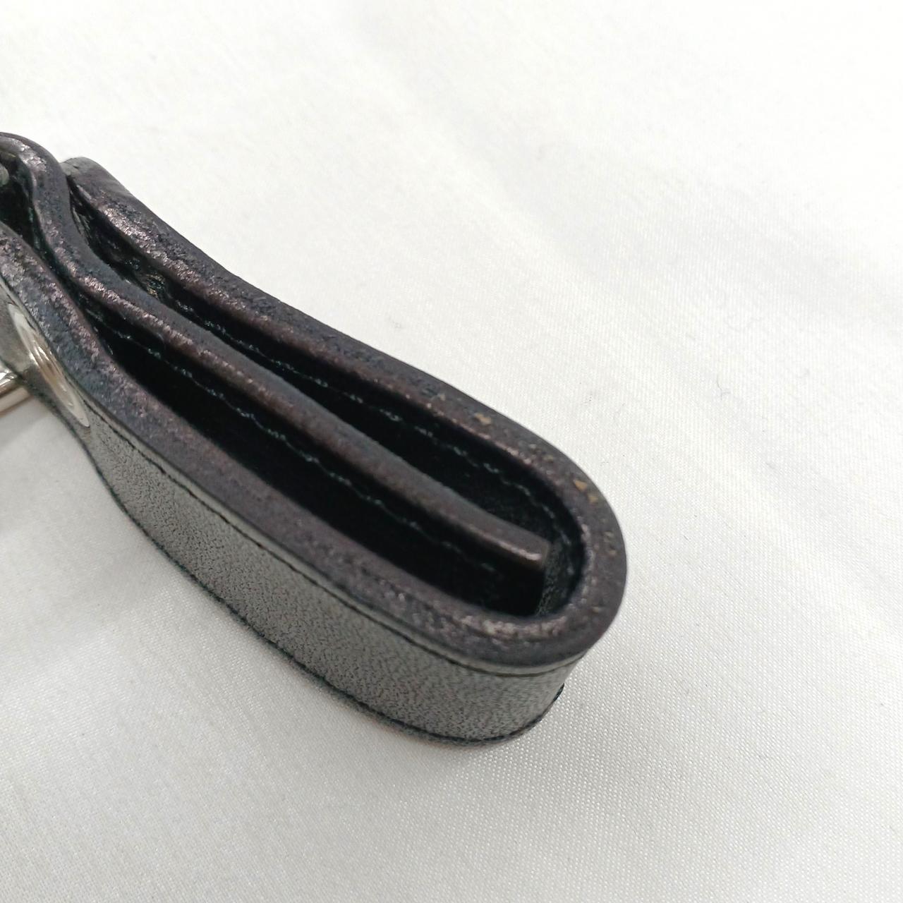 サイドにキズあり