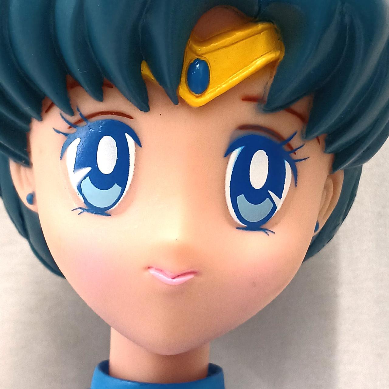 両頬に汚れあり