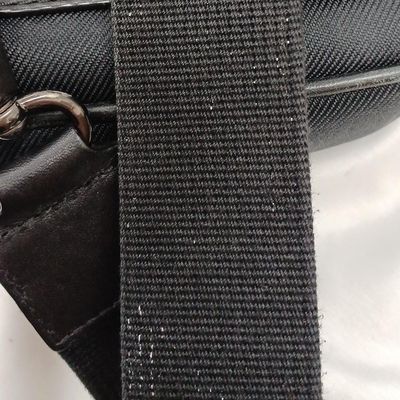 ベルトに白い汚れあり