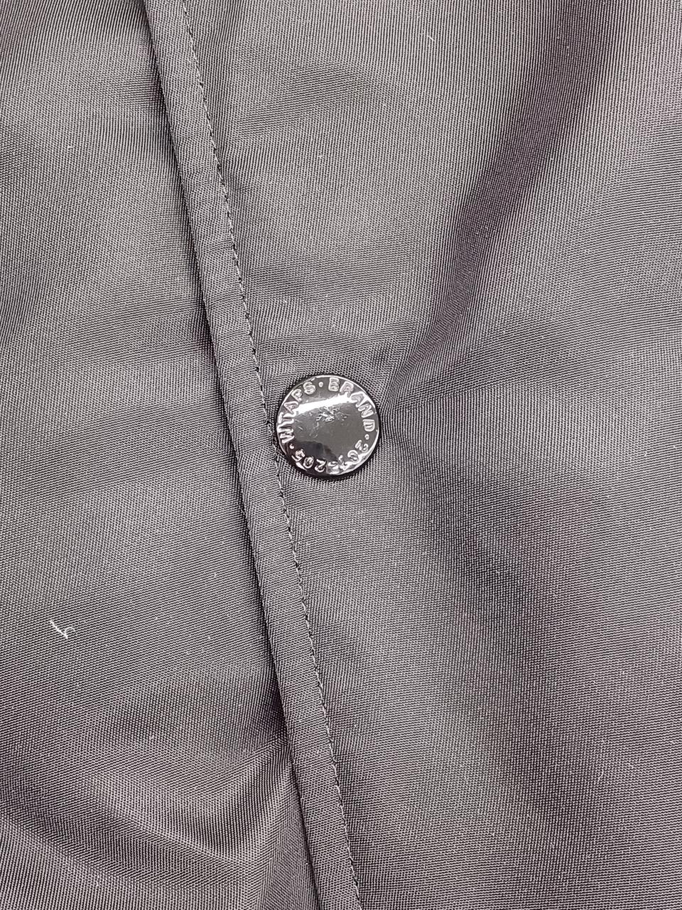 ボタン擦れあり