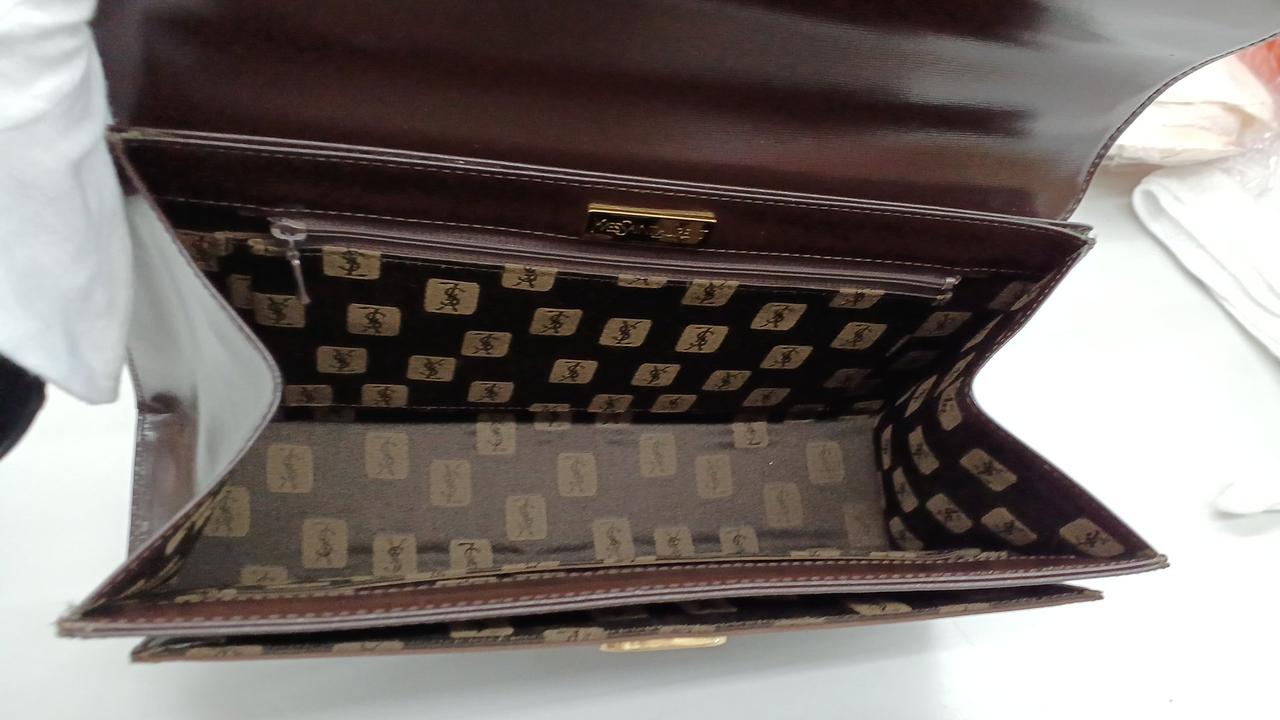 ボックス状に開きます