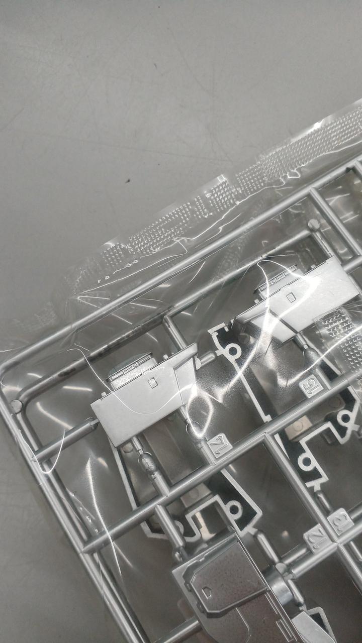 色少し変わってます