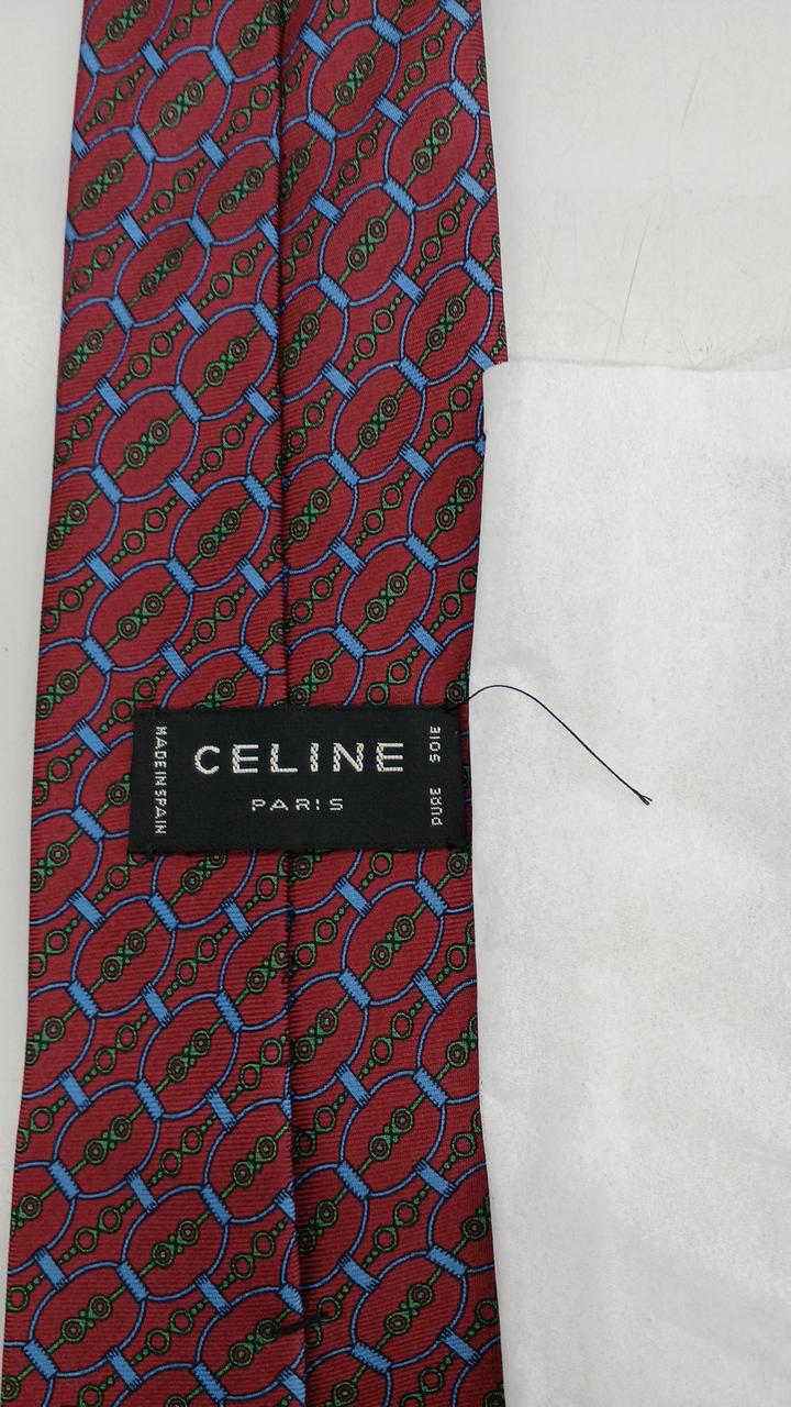 タグ部分に糸だれがあります