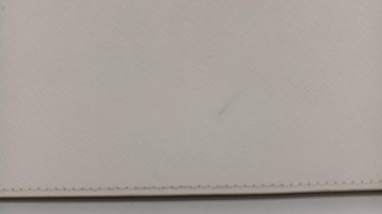 底面に汚れがあります