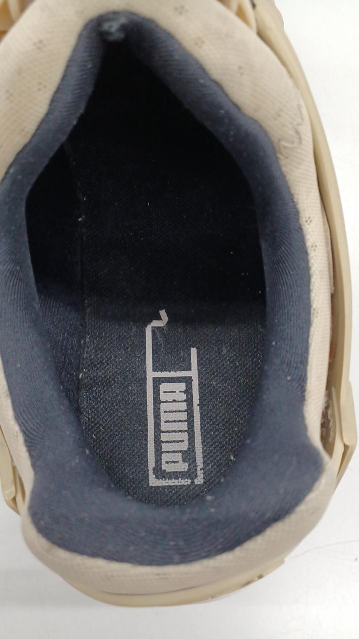 内側にスレによる毛玉があります