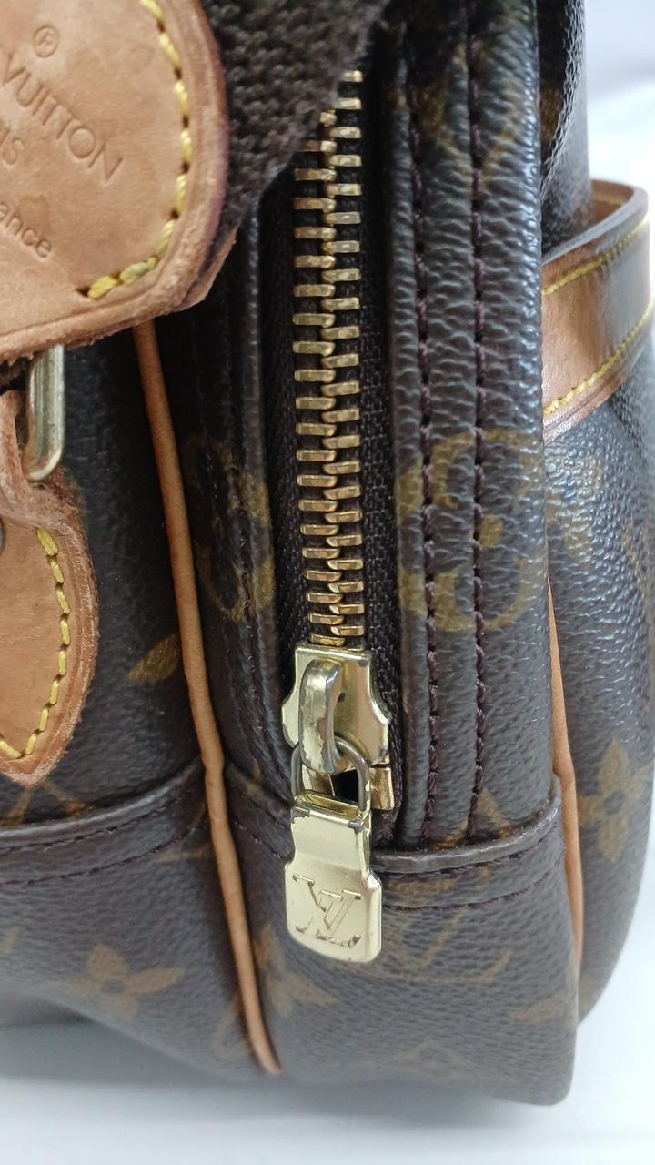 金具に剥げがあります