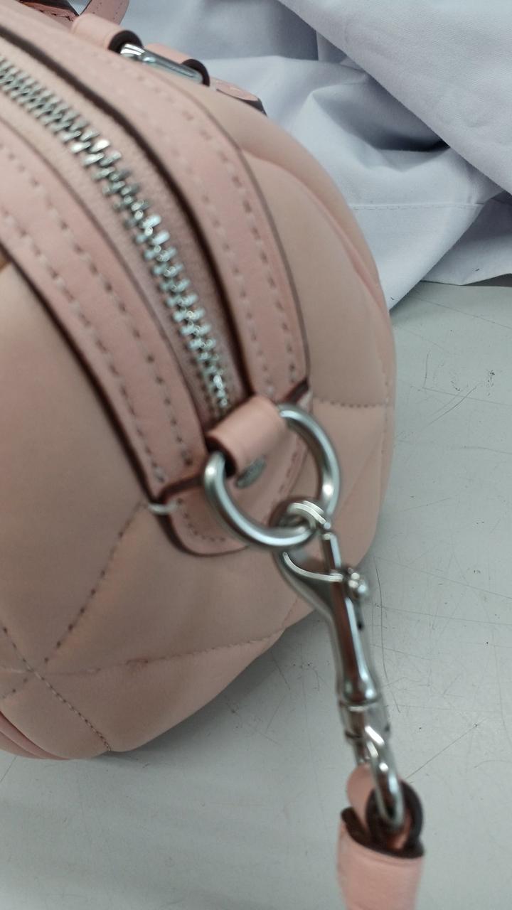 ショルダー取外しできます