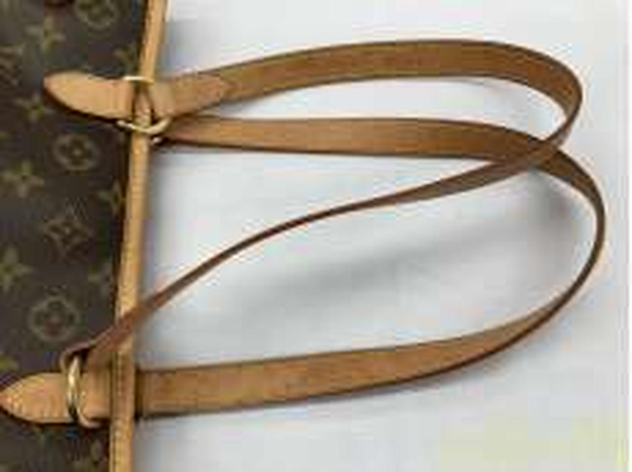 持ち手にシミがあります