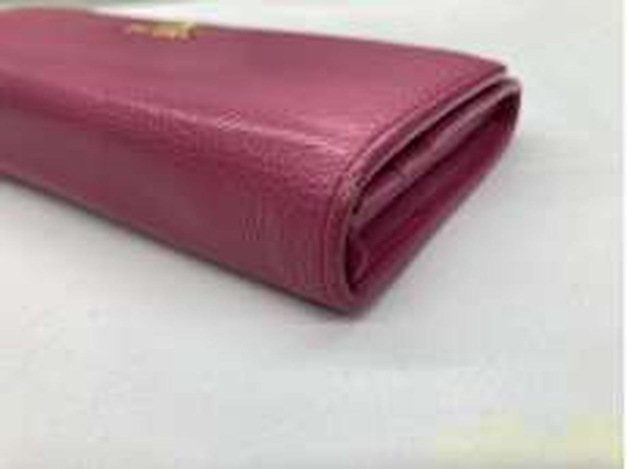 角つぶれがあります