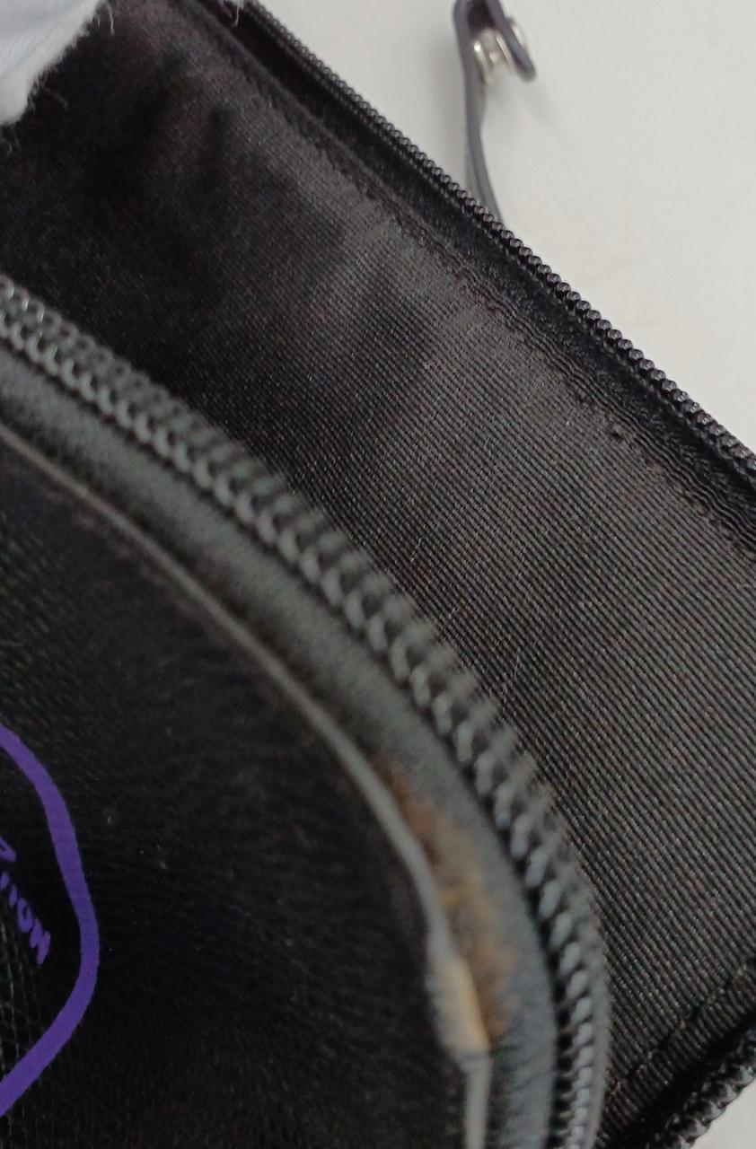 ポーチに角スレあります