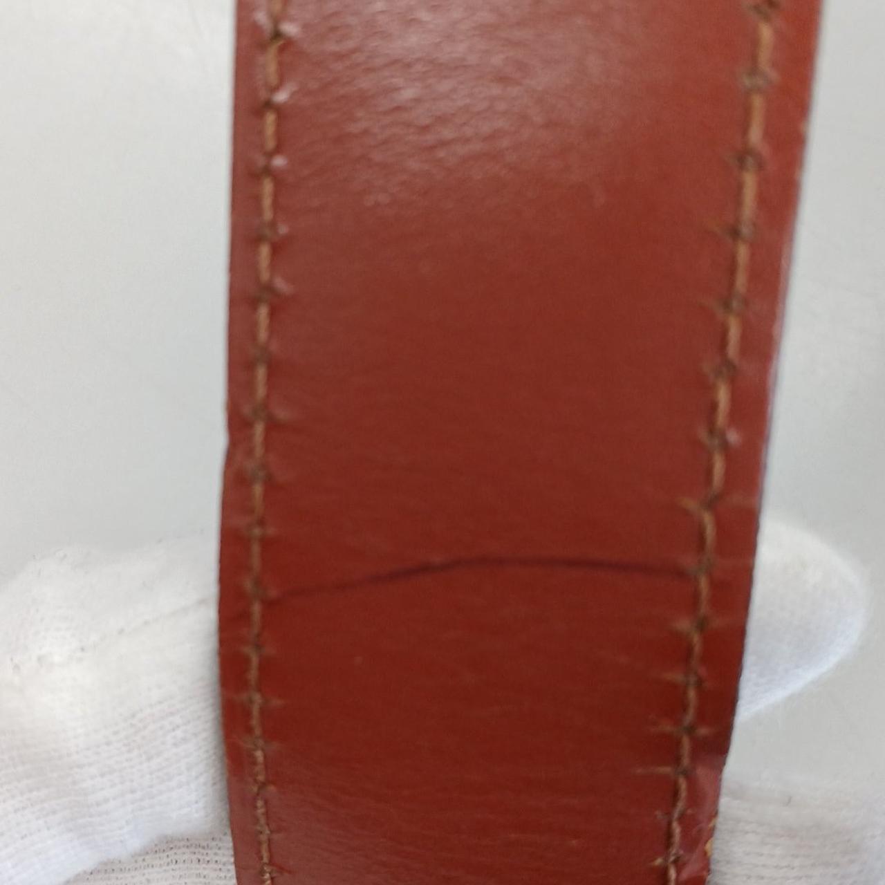 ショルダー内側にも汚れがあります