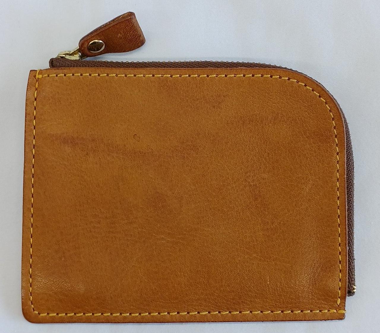 ラウンドジップです