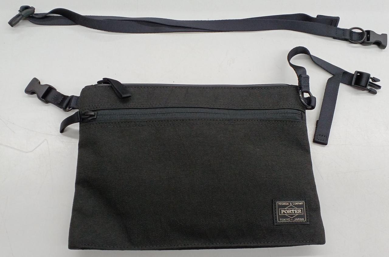 ショルダー外して長さ調整できます