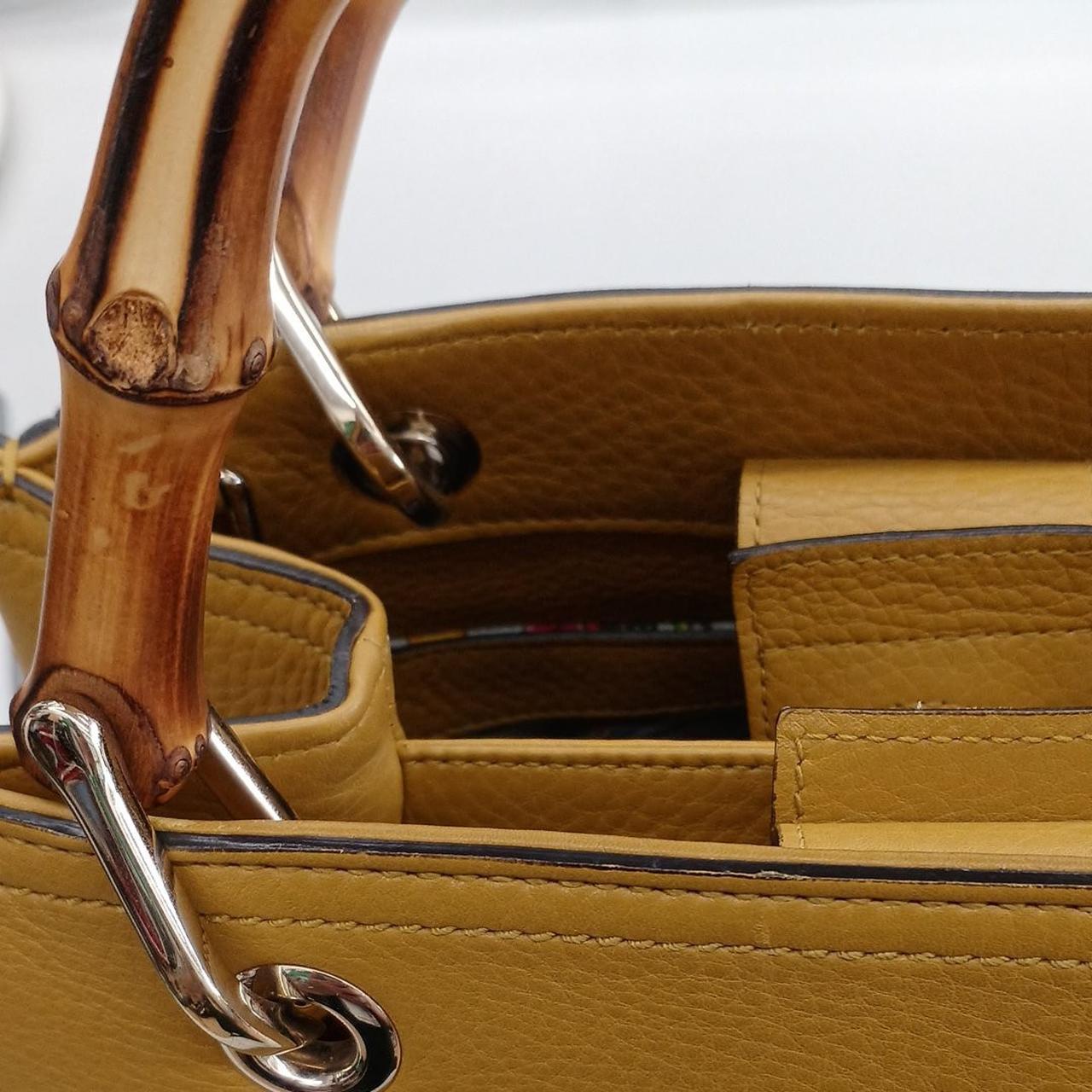 上部にスレがあります