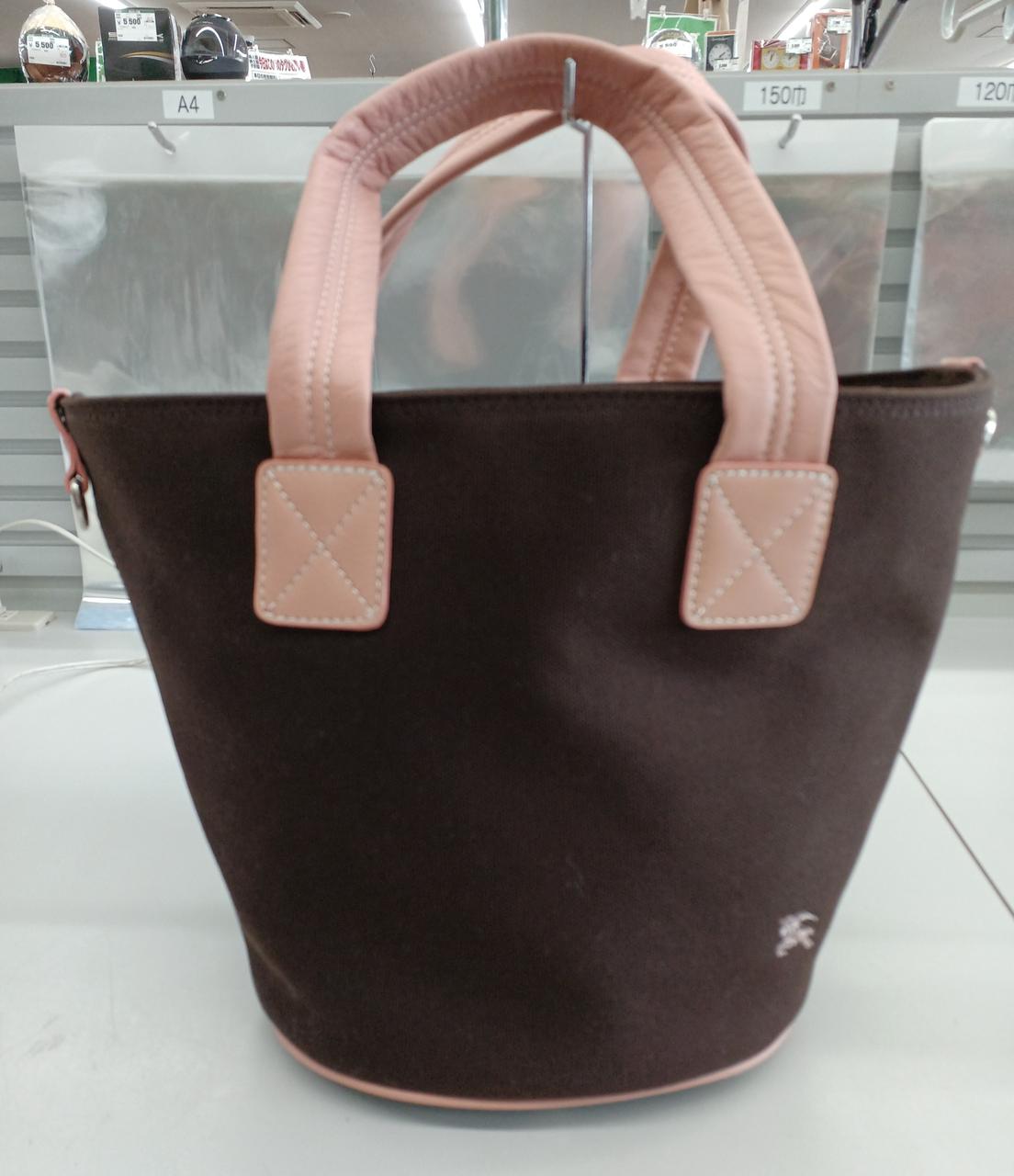 ショルダーが欠品しています