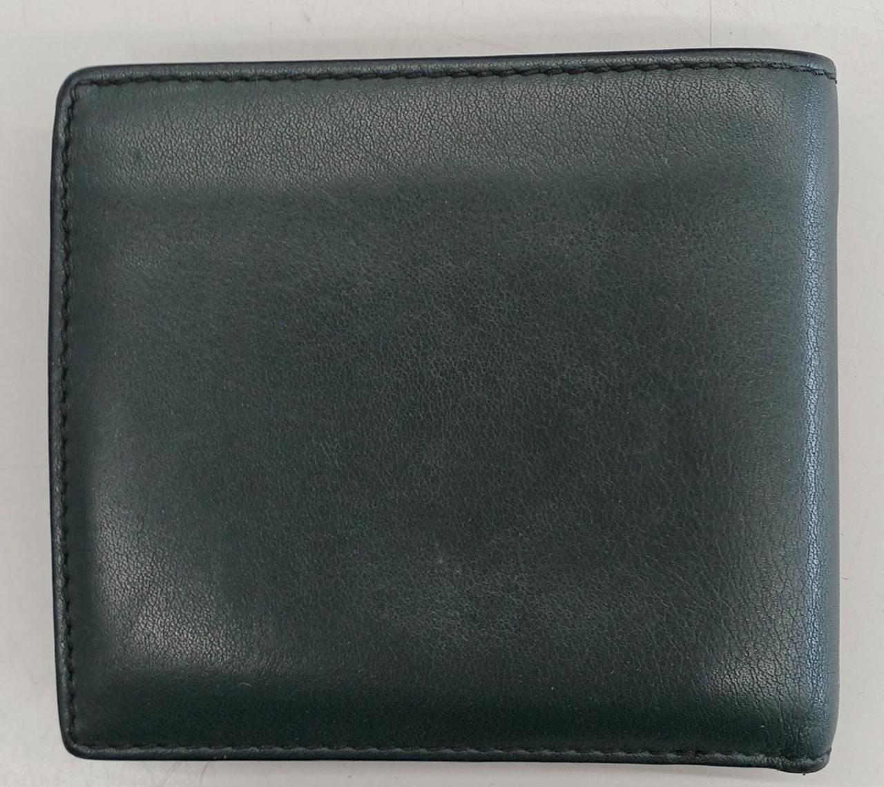 役型崩れが見られます