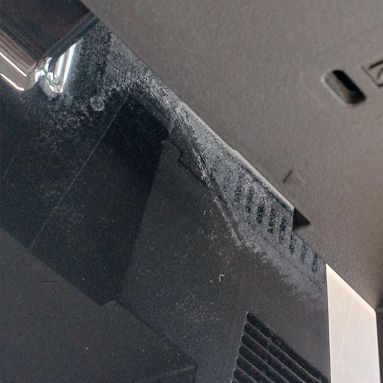 土台に汚れあり