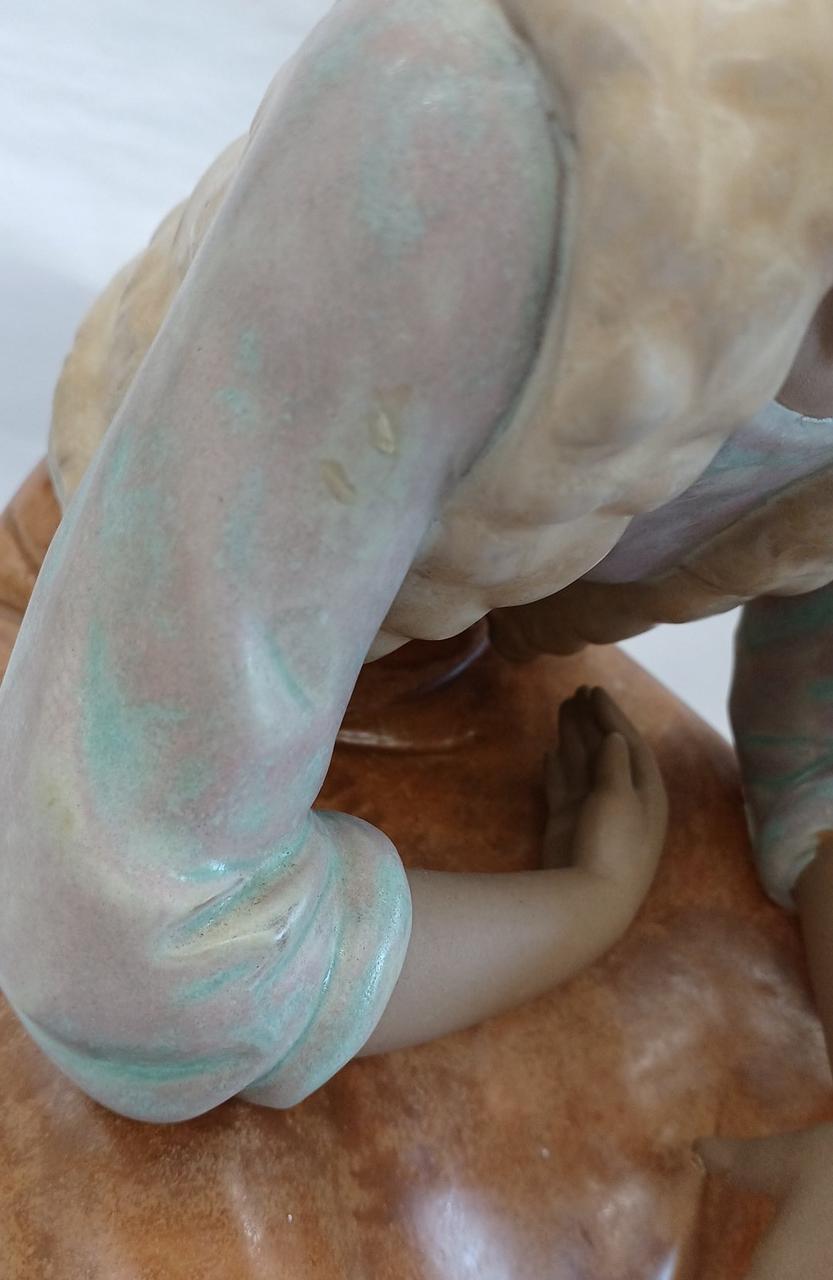 杖が外れており、ノリの跡があります