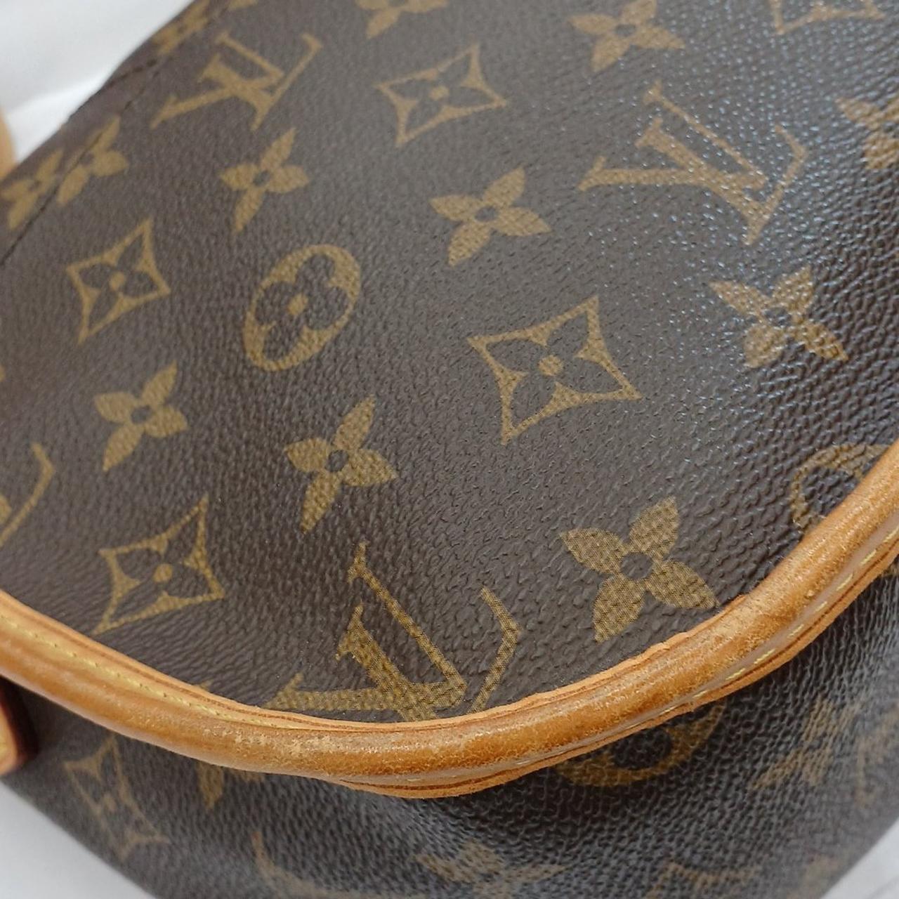 シミ、角スレがあります