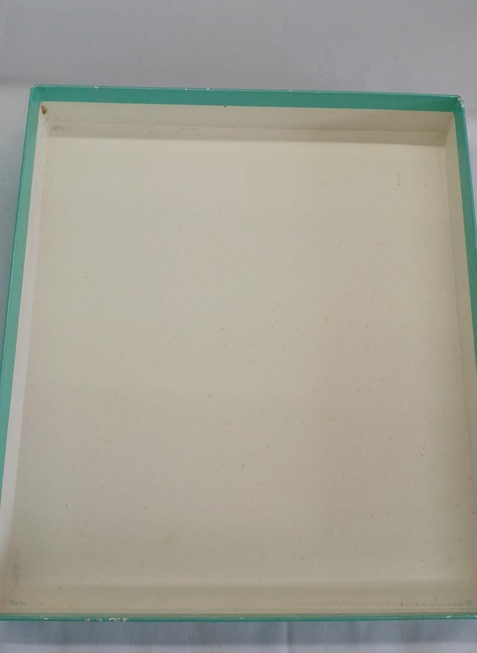 シミ、汚れあり