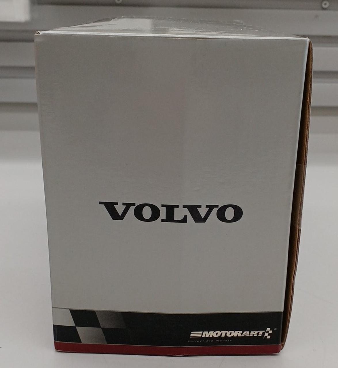 少し折れあります。