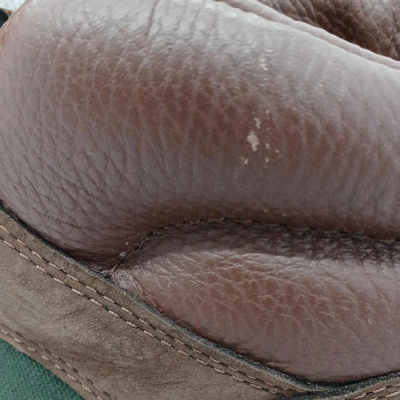 右足用内側にスレがあります