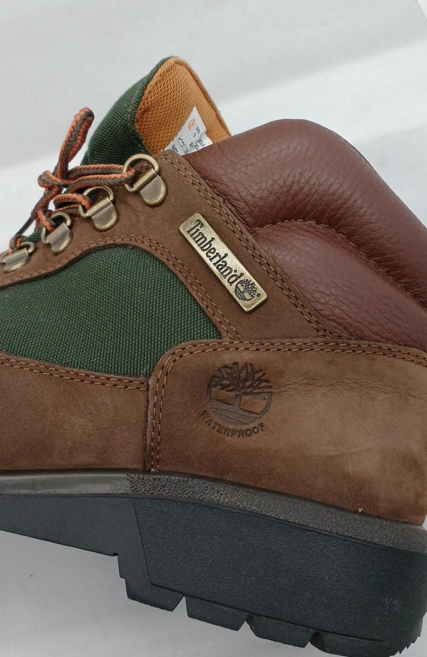 左足用外側にシワがあります