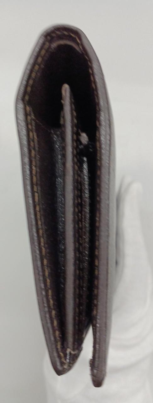 やや型崩れが見られます