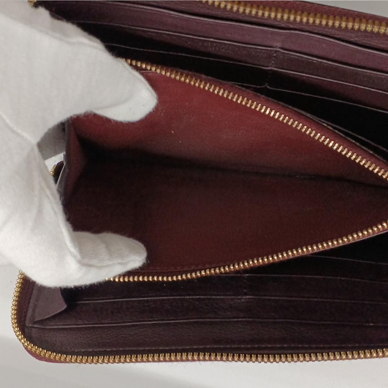 コイン入れ内に汚れがあります