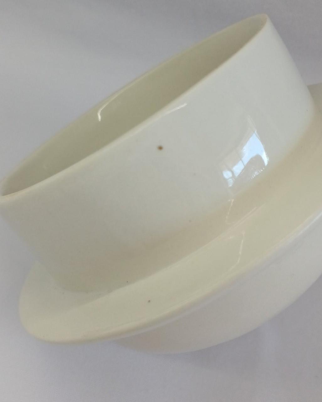 2ヶ所黒い点あり