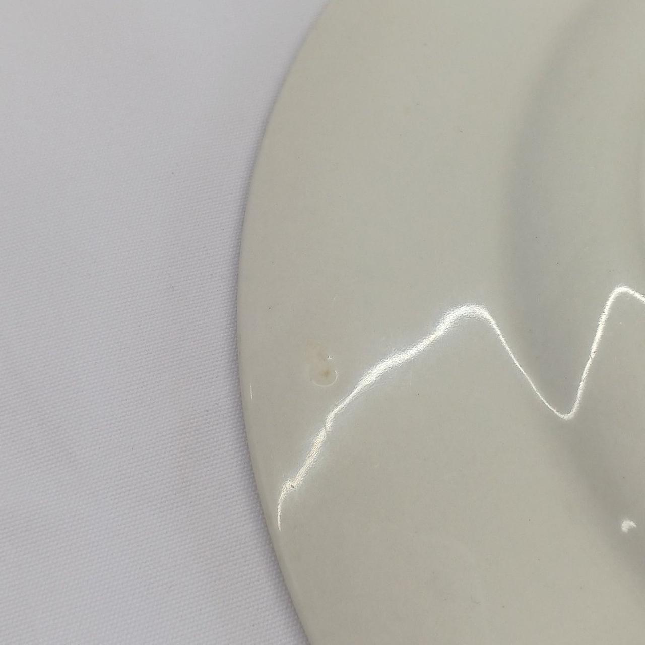 製造時の焼きムラやキズなどあり