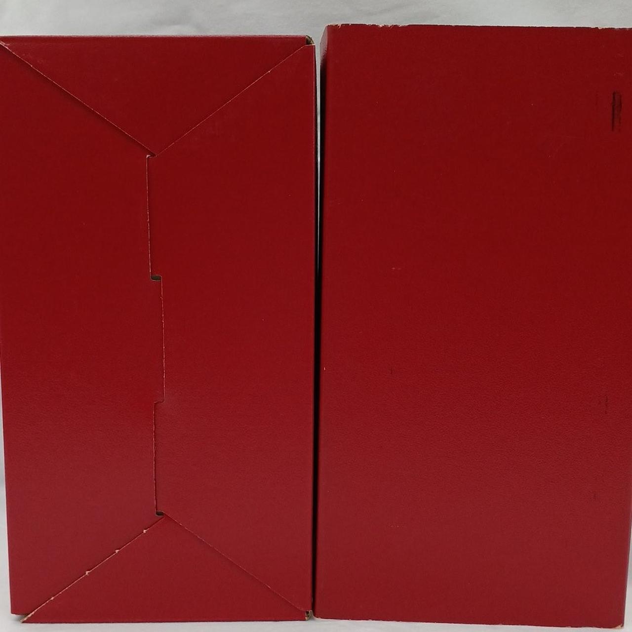 少し汚れあり。