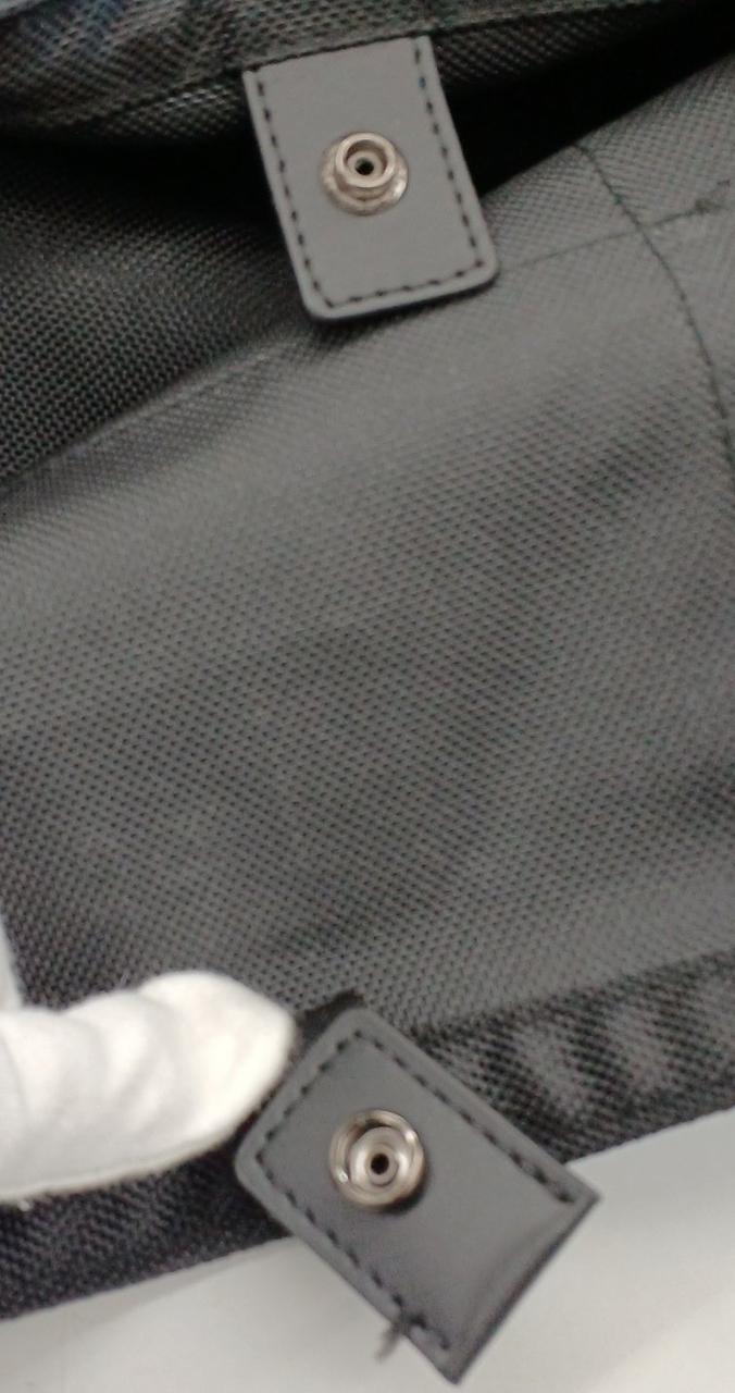 スナップ開閉です