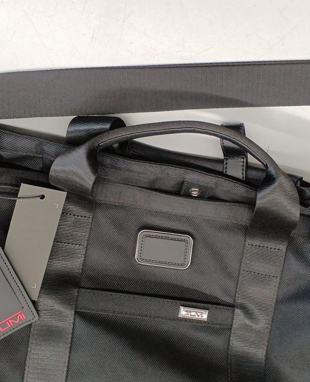 ショルダーが付いています