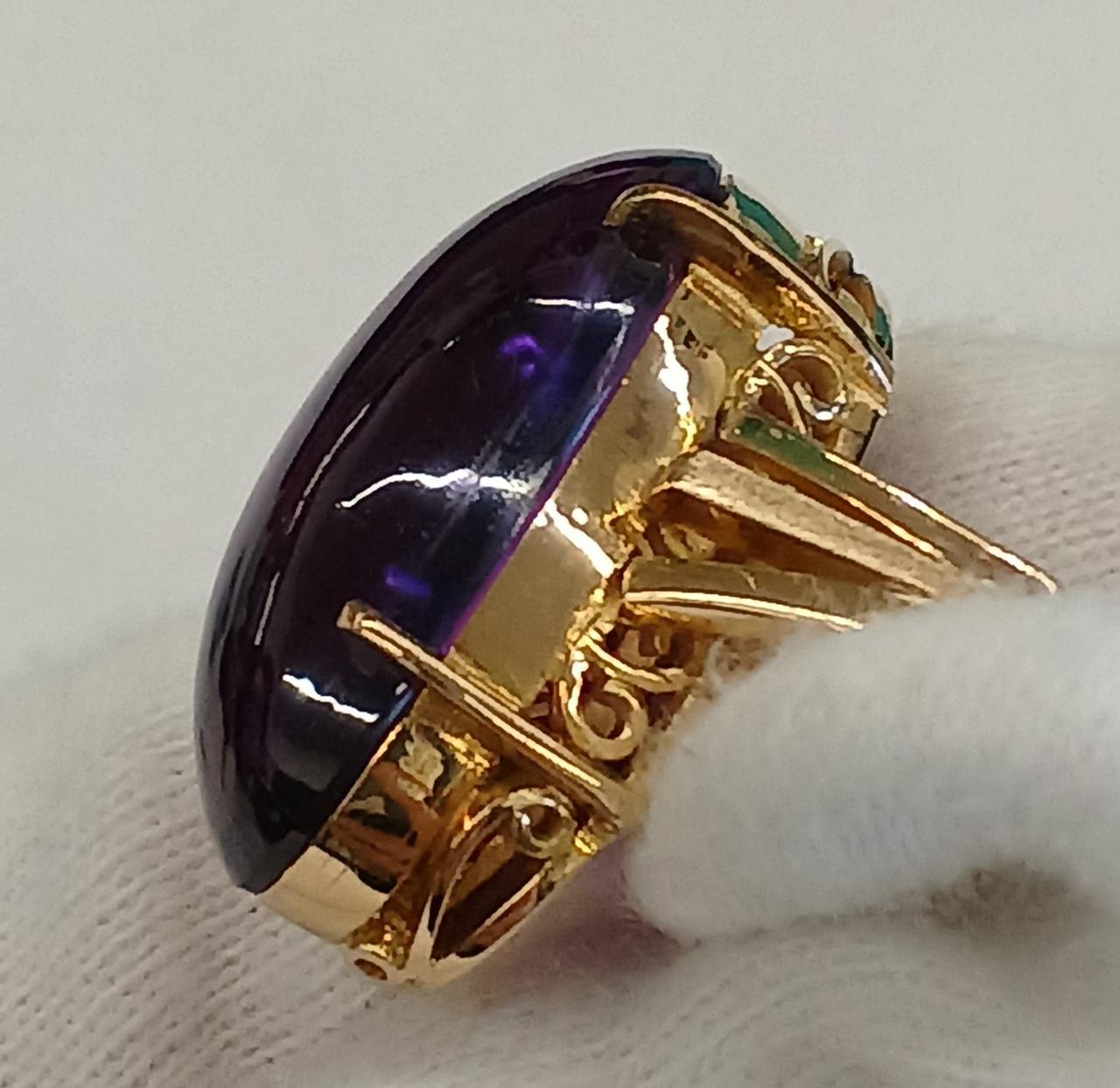 横側にキズ擦れあり