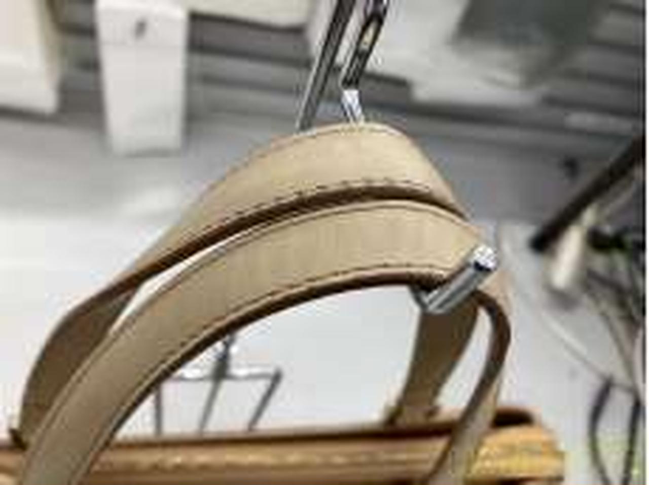 持ち手にくすみがあります