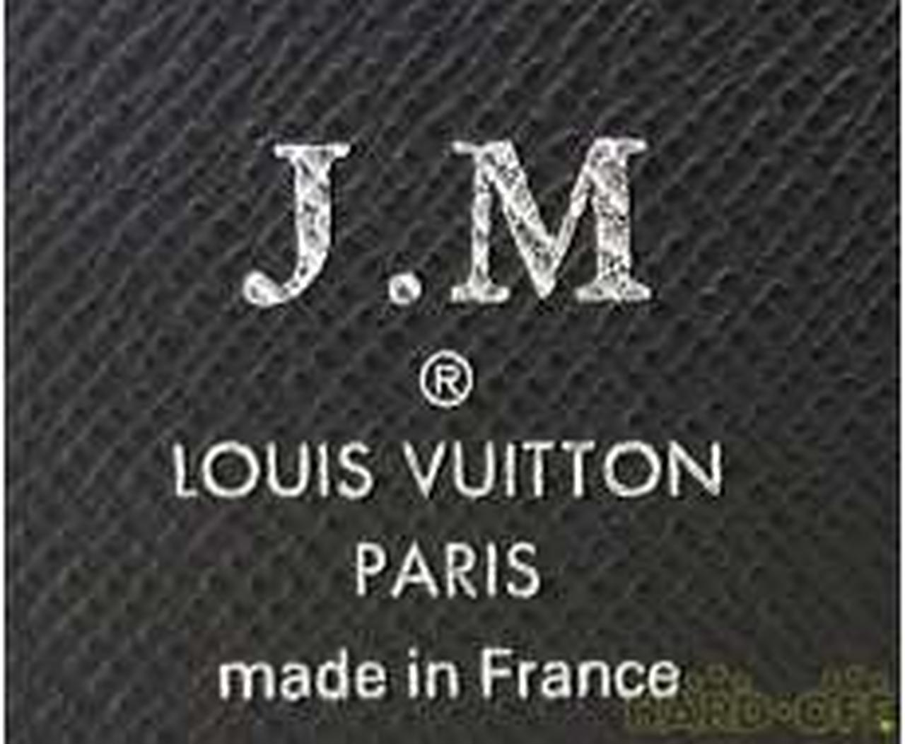 イニシャルが入っています