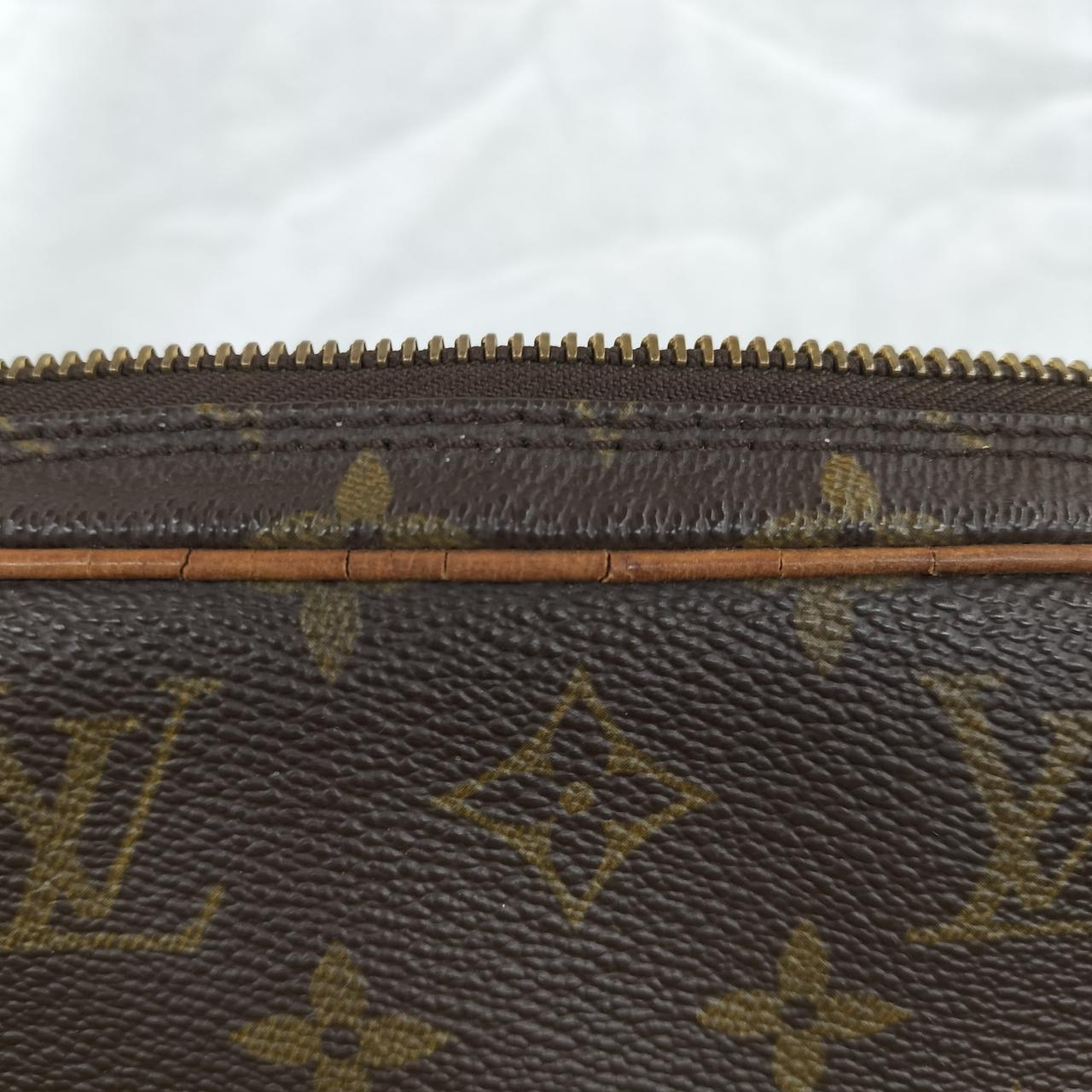 ひび割れあります