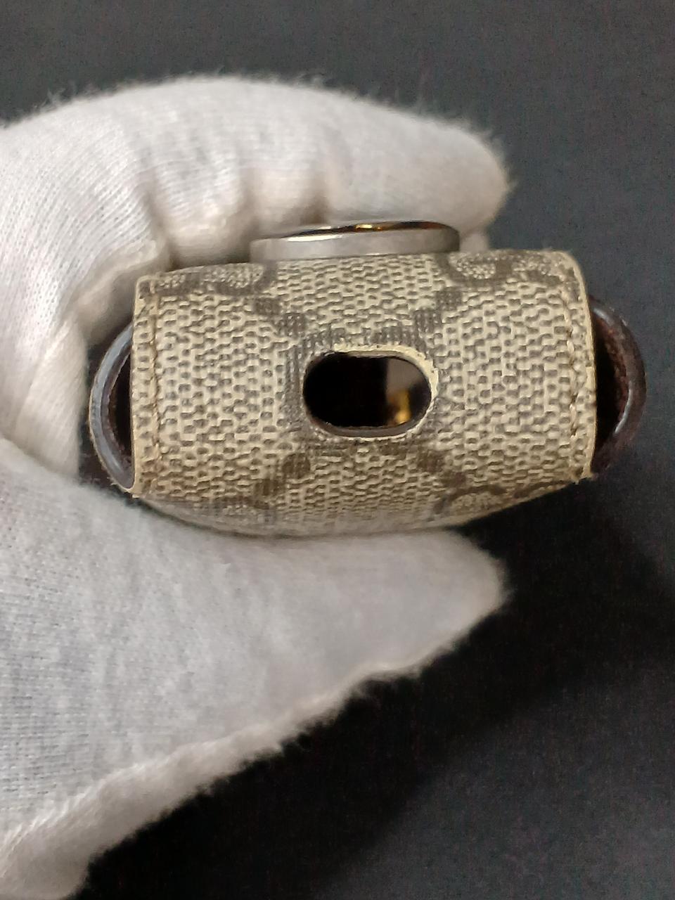 擦れ有ります。