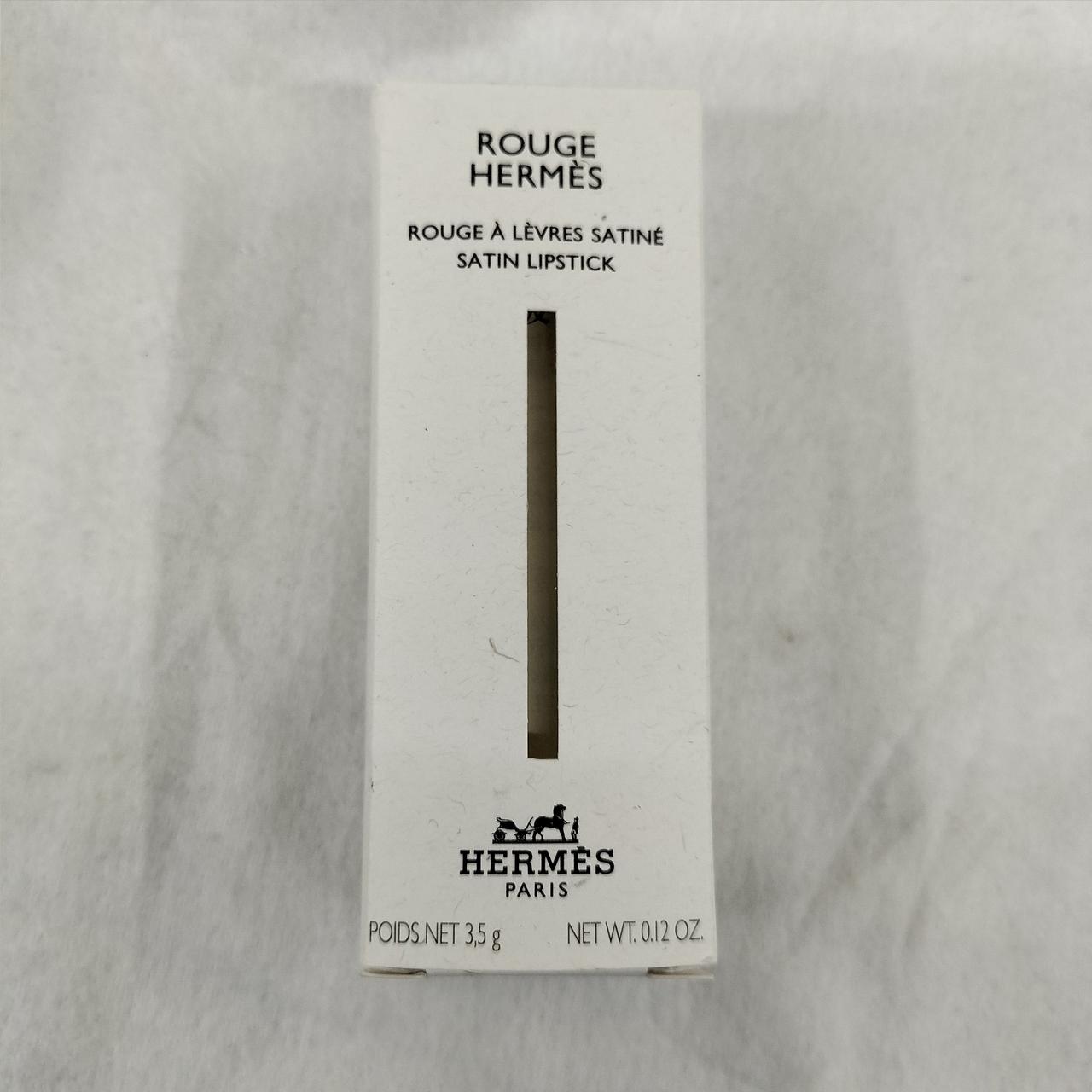 箱少し汚れ有ります。