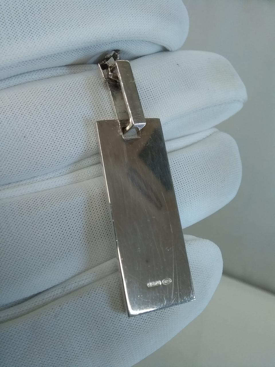 傷があります。