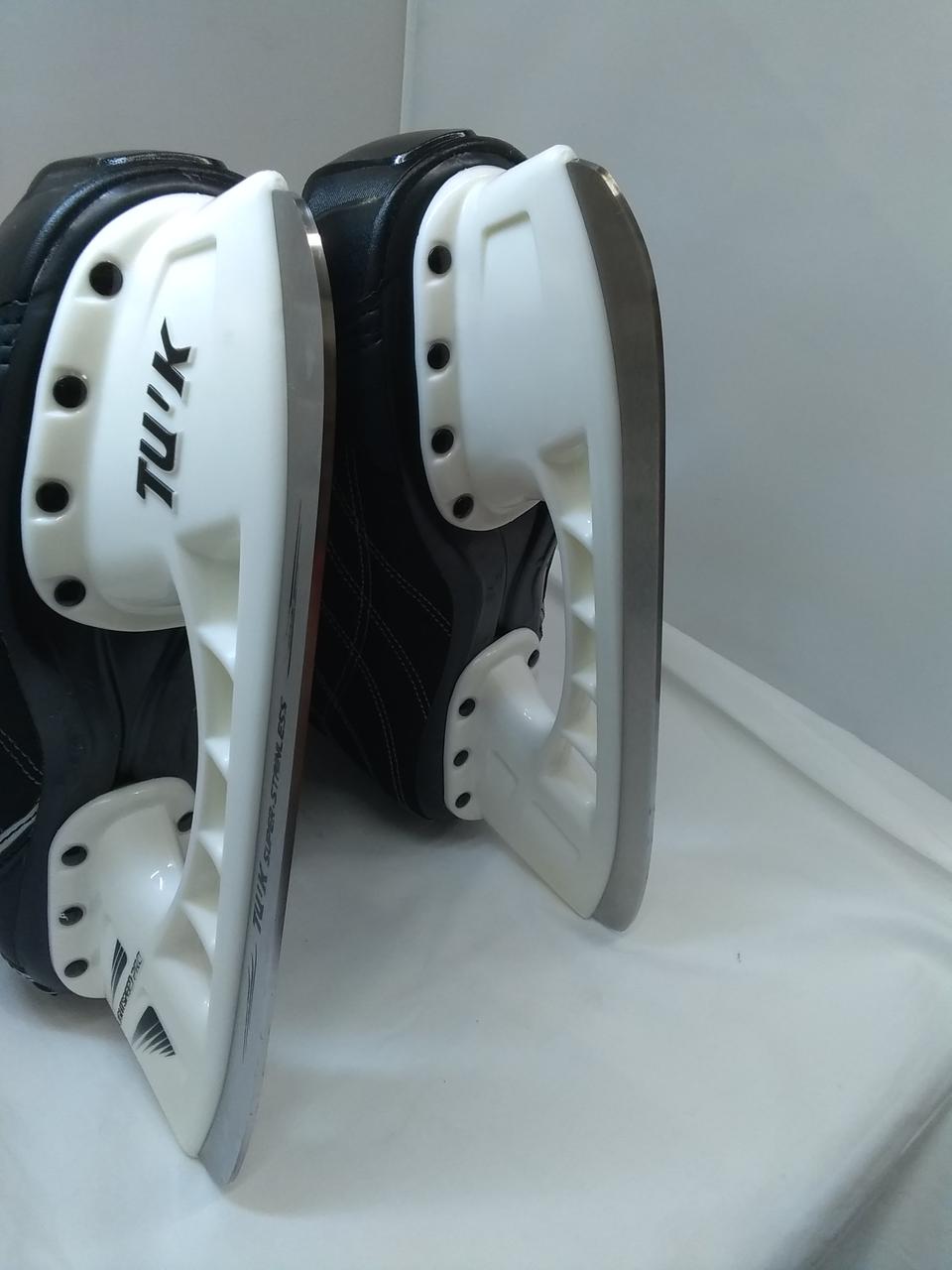 ブレードに錆等無く綺麗な状態です。