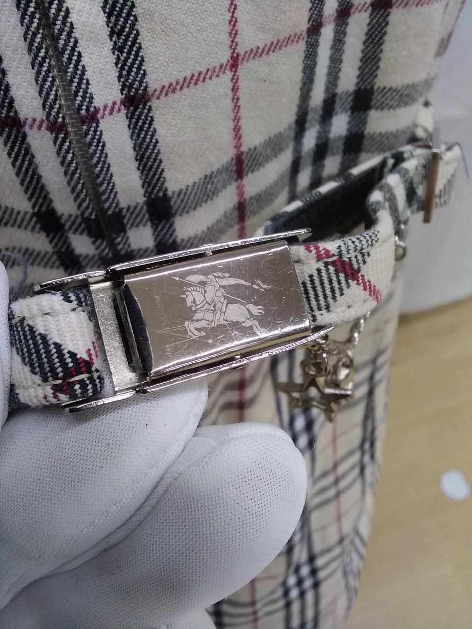 使用にともなう傷があります。