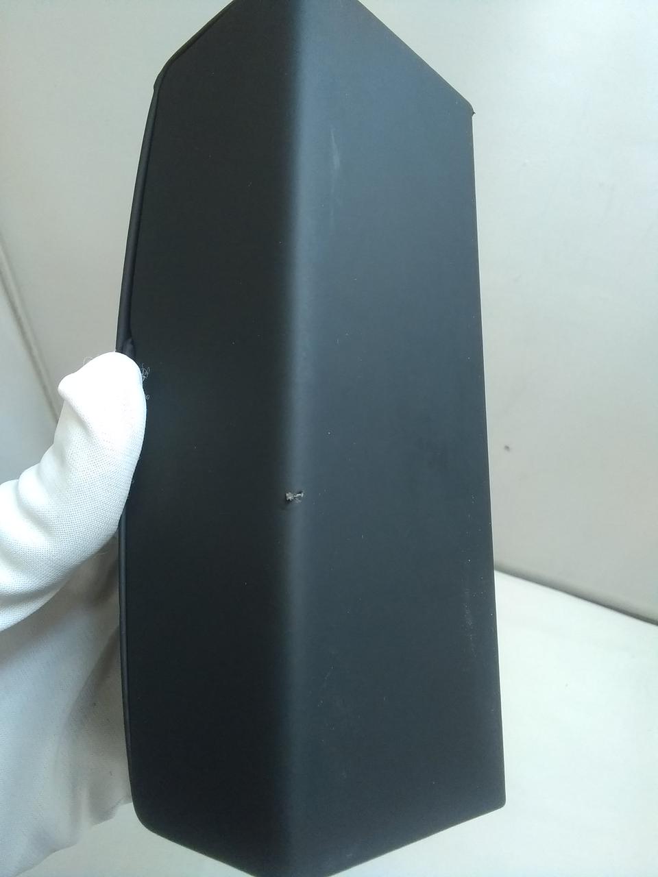 ケース一部傷があります。