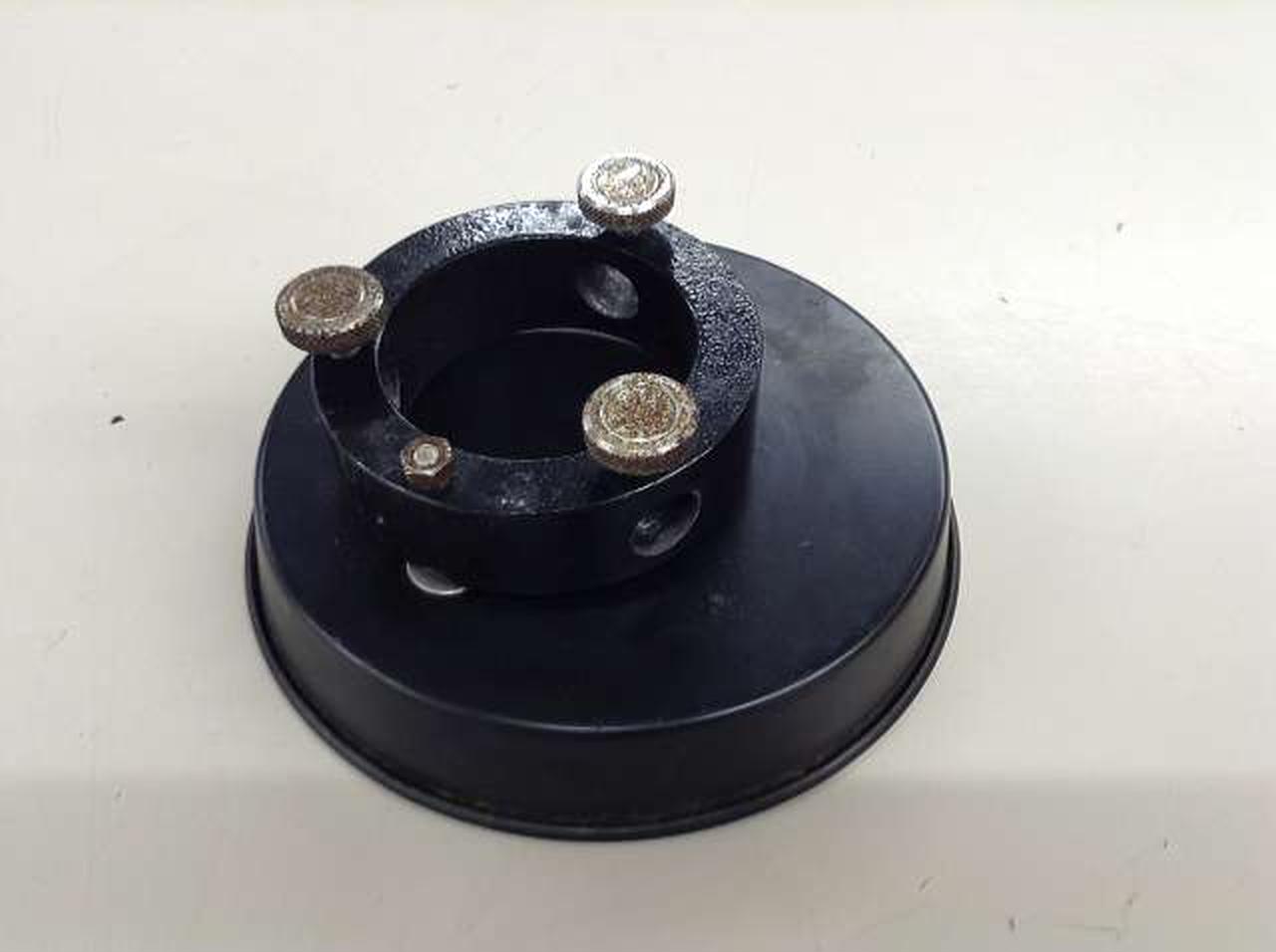 ネジにサビがございます。